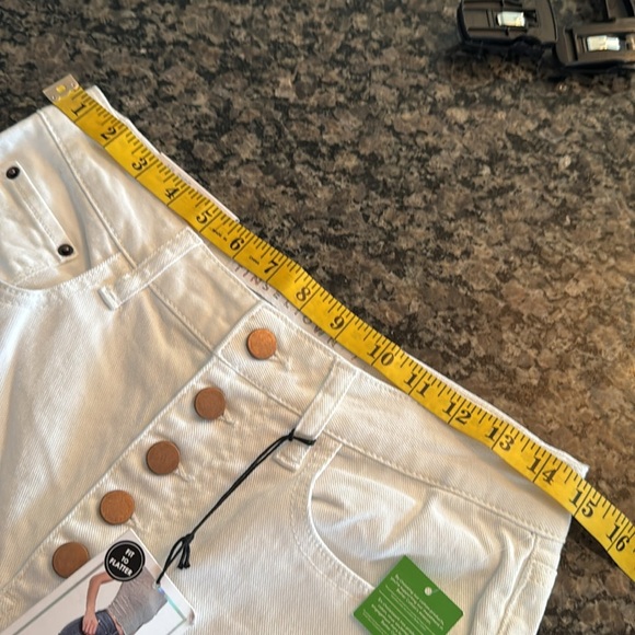 Tinseltown White high rise Flare Button fly jeans NWT 7/28 - Picture 8 of 11